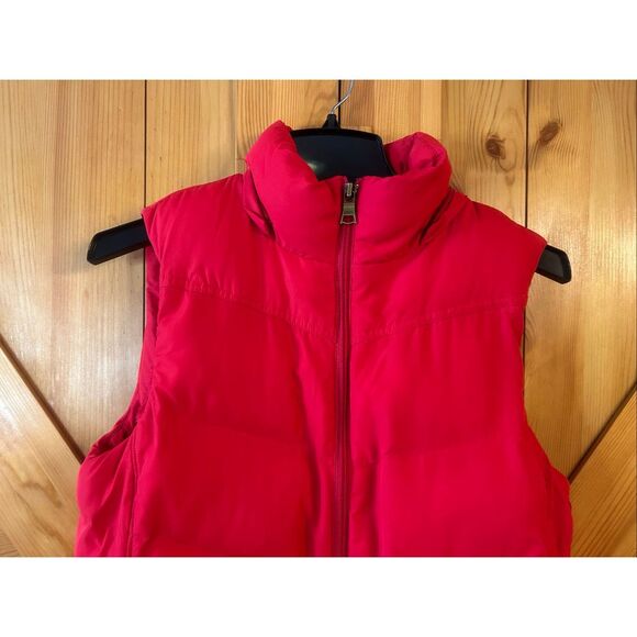 VINTAGE Banana Republic Women's Red Puffer Vest READ Size Medium (5652) - Picture 2 of 6